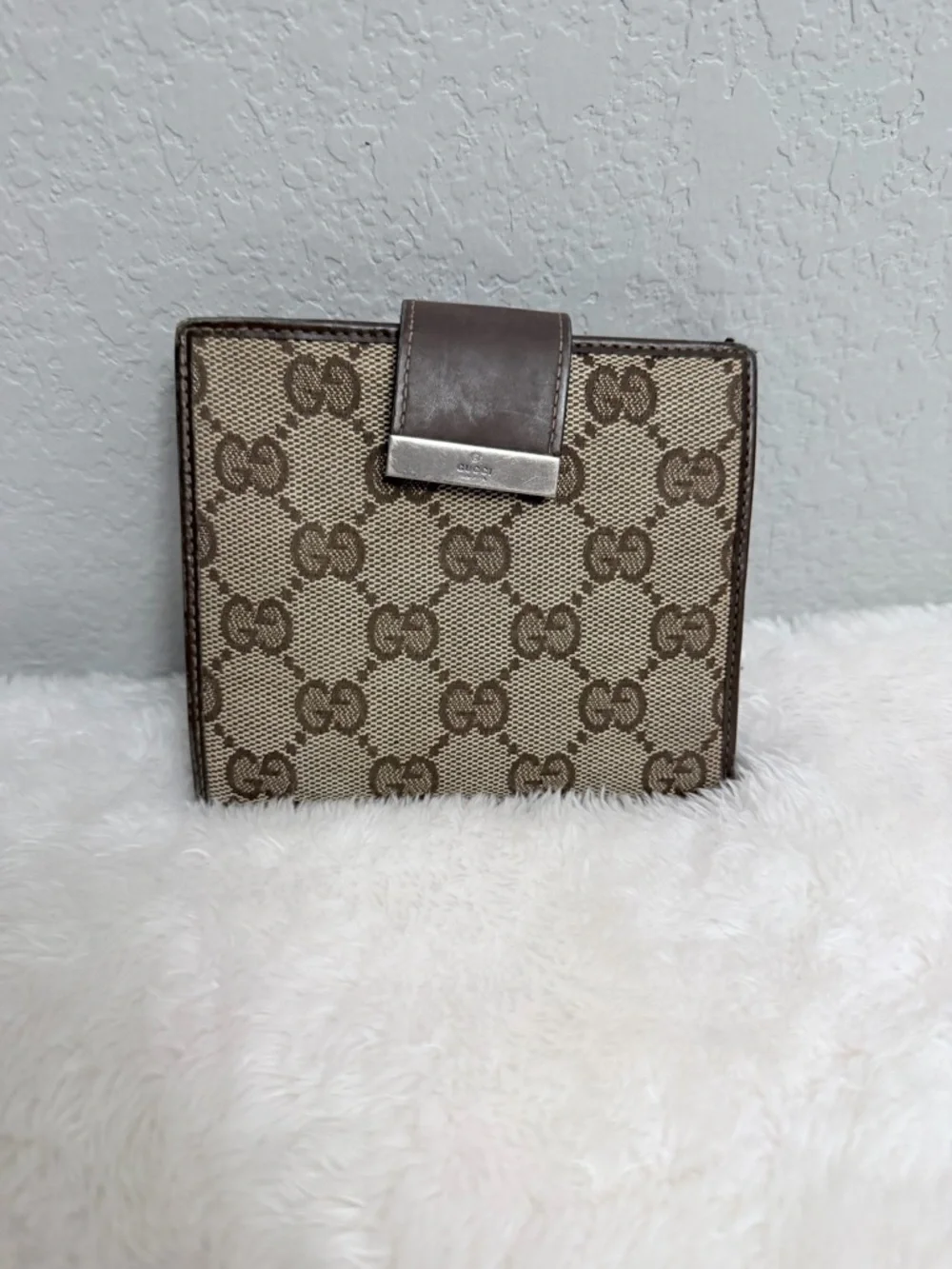 Gucci Brown Beige GG Canvas Bifold Wallet - Picture 3 of 13